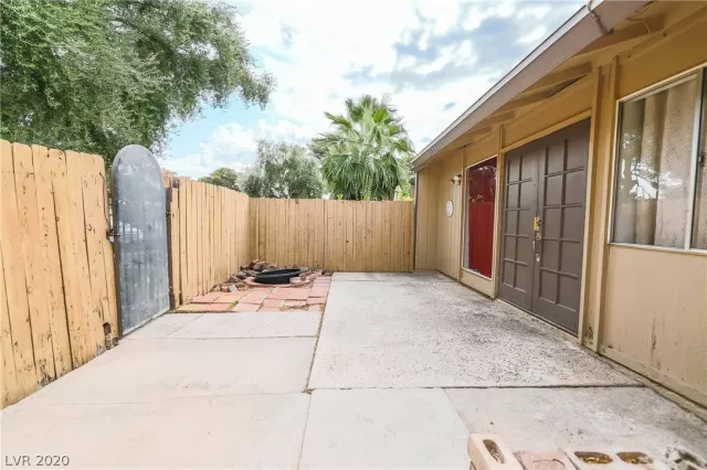 MLS: 2255696 Condo For Sale