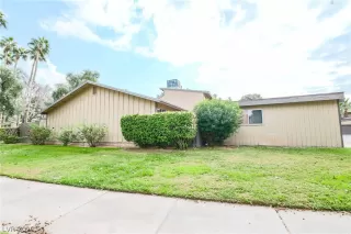 Photo #2: 2255696 Listing 