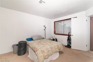 Photo #6: 2255723 Listing