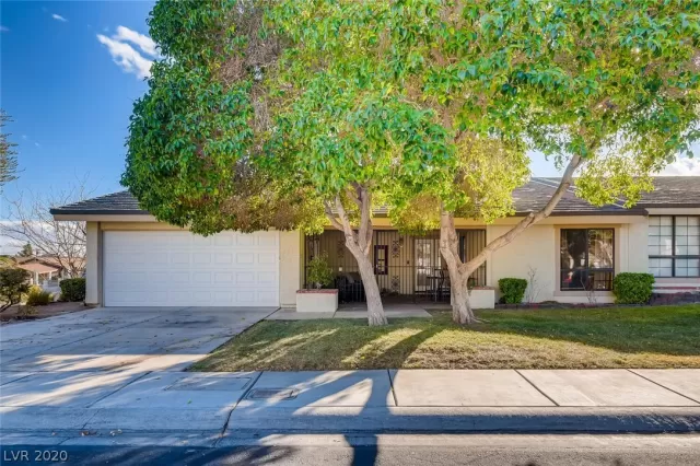 MLS: 2255730 Condo For Sale