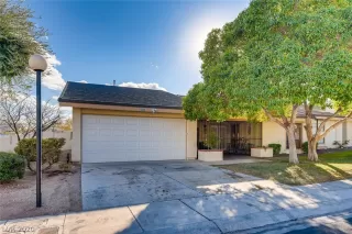 Photo #1: 2255730 Listing