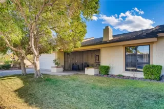 Photo #2: 2255730 Listing