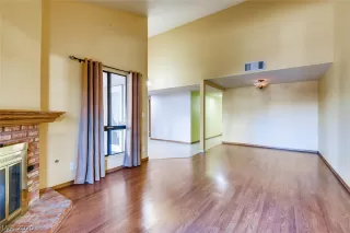 Photo #5: 2255730 Listing