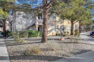 Photo #1: 2255737 Listing