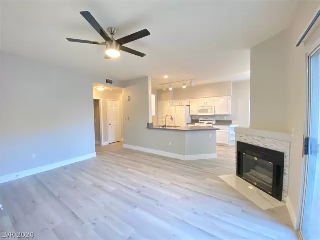 MLS: 2255747 Condo For Sale