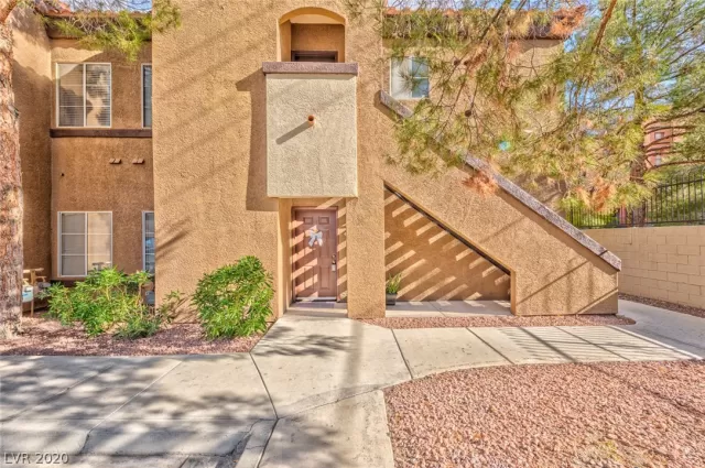 MLS: 2255760 Condo For Sale