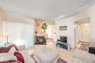 Photo #3: 2255760 Listing