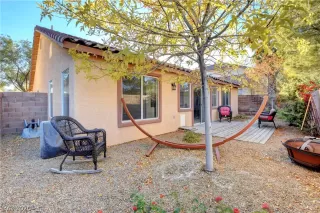 Photo #4: 2255788 Listing 