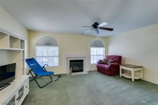 Photo #4: 2255839 Listing 