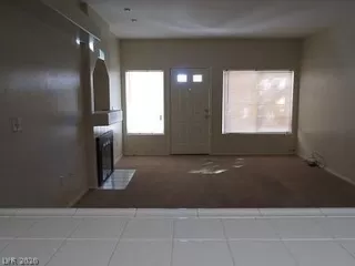 Photo #3: 2255883 Listing