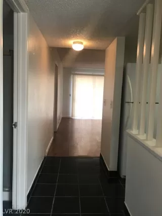 Photo #1: 2255884 Listing 