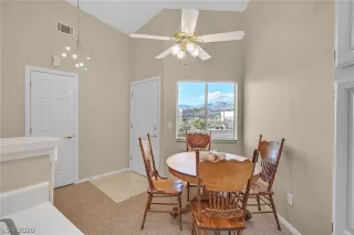 Photo #2: 2255928 Listing 