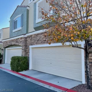 Photo #3: 2255947 Listing 