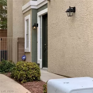 Photo #4: 2255947 Listing 