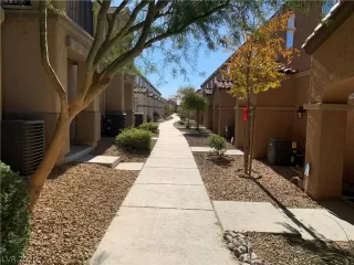 Photo #3: 2255952 Listing 