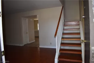 Photo #1: 2255985 Listing 