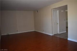 Photo #2: 2255985 Listing 