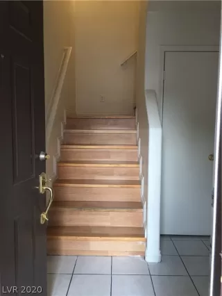 Photo #2: 2255990 Listing 