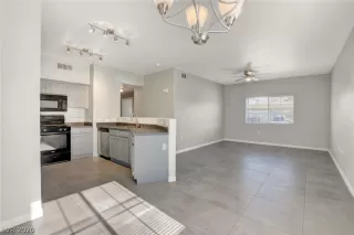 Photo #1: 2256023 Listing