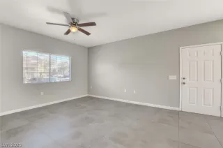 Photo #3: 2256023 Listing