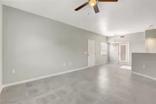 Photo #4: 2256023 Listing