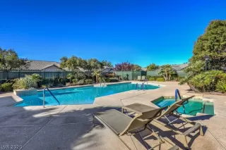 Photo #3: 2256024 Listing 