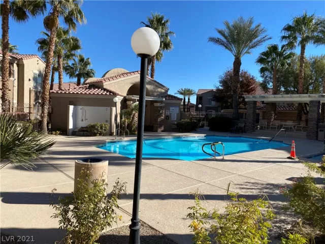 MLS: 2256042 Condo For Sale