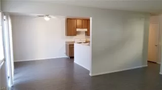 Photo #3: 2256149 Listing 