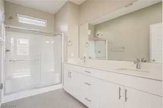 Photo #4: 2256155 Listing 