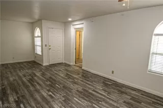 Photo #2: 2256157 Listing 