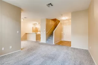 Photo #6: 2256183 Listing