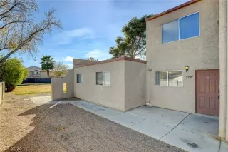 Photo #1: 2256198 Listing 