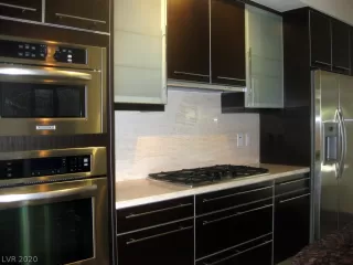 Photo #3: 2256229 Listing 