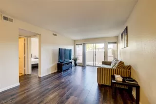 Photo #3: 2256238 Listing 
