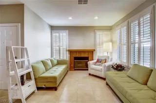 Photo #5: 2256252 Listing