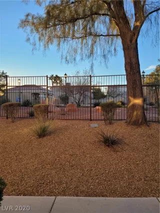 Photo #2: 2256266 Listing 