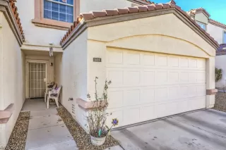 Photo #1: 2256280 Listing