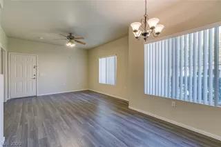 Photo #4: 2256284 Listing