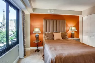 Photo #6: 2256306 Listing