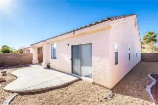 Photo #1: 2256342 Listing 