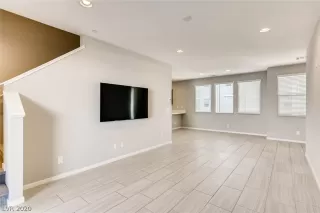 Photo #2: 2256359 Listing 