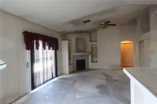 Photo #4: 2256377 Listing