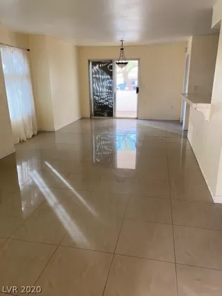 Photo #3: 2256459 Listing 