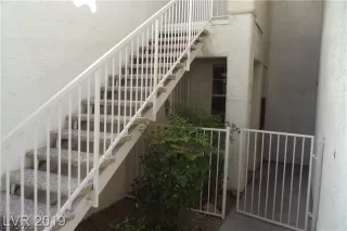 Photo #2: 2256491 Listing