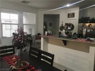 Photo #3: 2256554 Listing