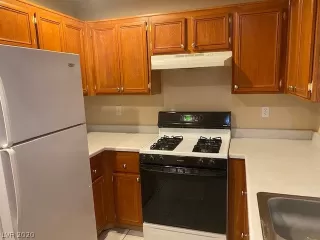 Photo #1: 2256599 Listing 