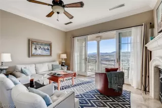 Photo #1: 2256715 Listing 