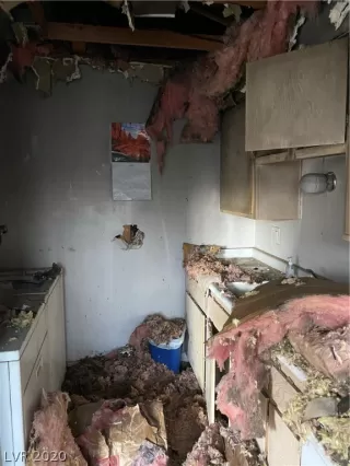 Photo #4: 2256756 Listing