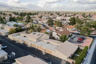 Photo #2: 2256792 Listing