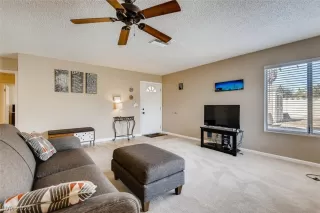 Photo #6: 2256821 Listing